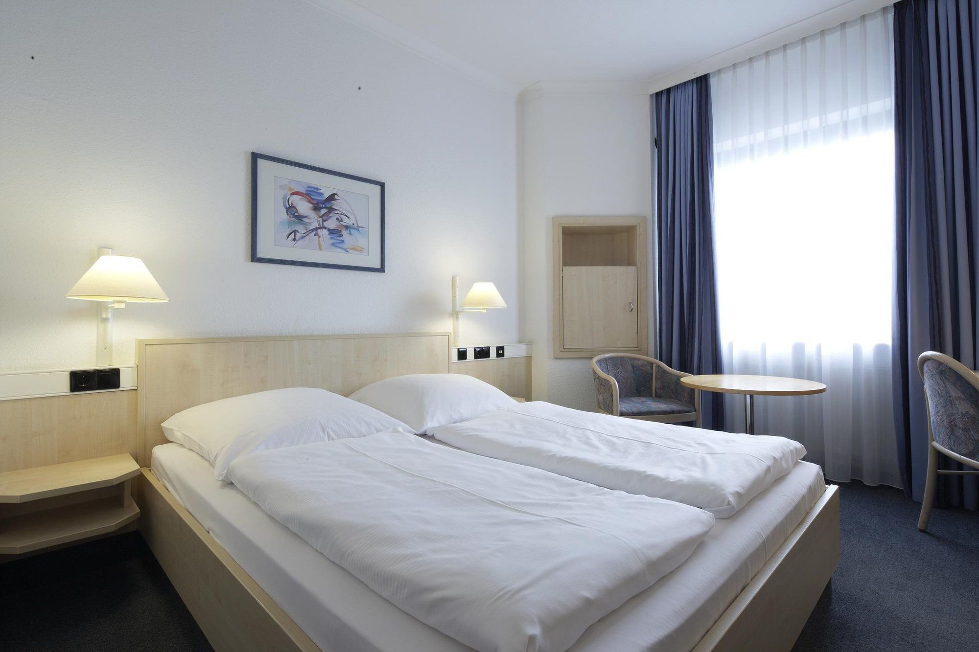 Intercityhotel Ulm Szoba fotó